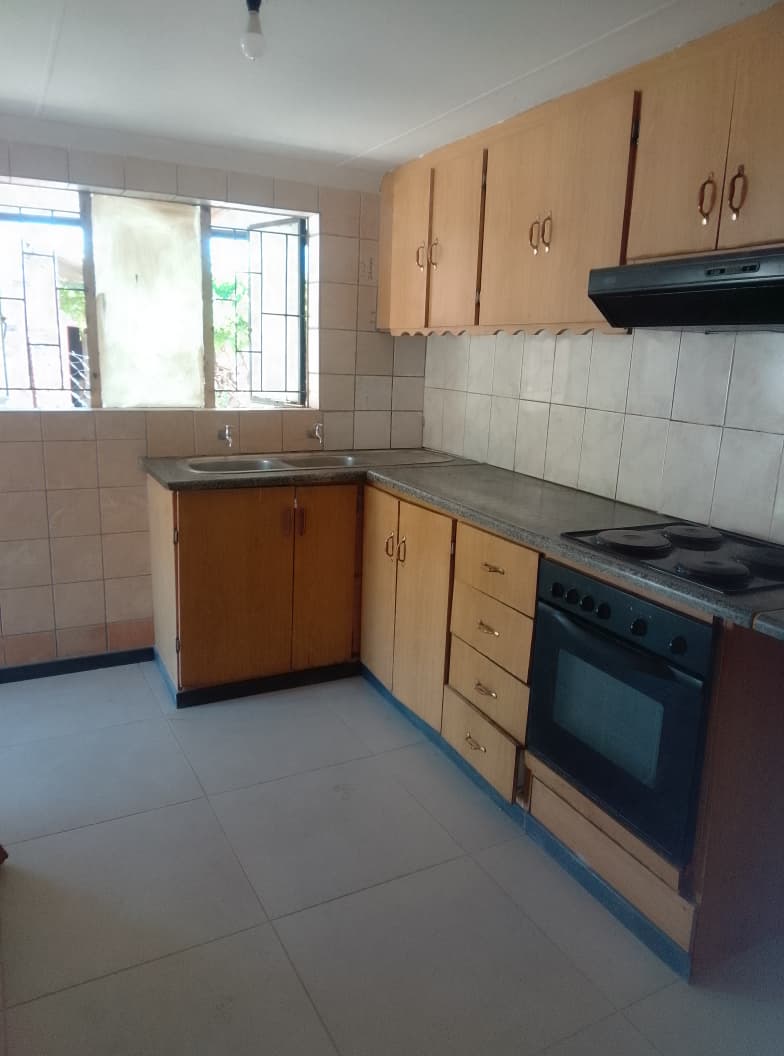 2 Bedroom Property for Sale in Roodepan Northern Cape